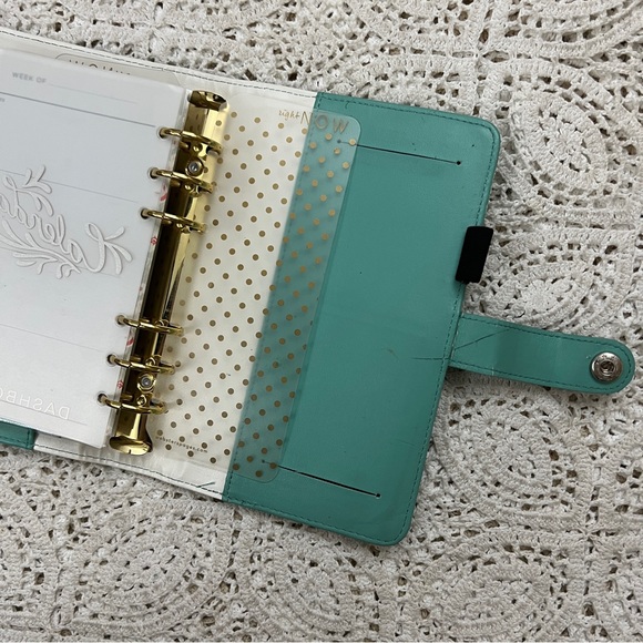 Used Webster’s Pages personal binder - Picture 8 of 17